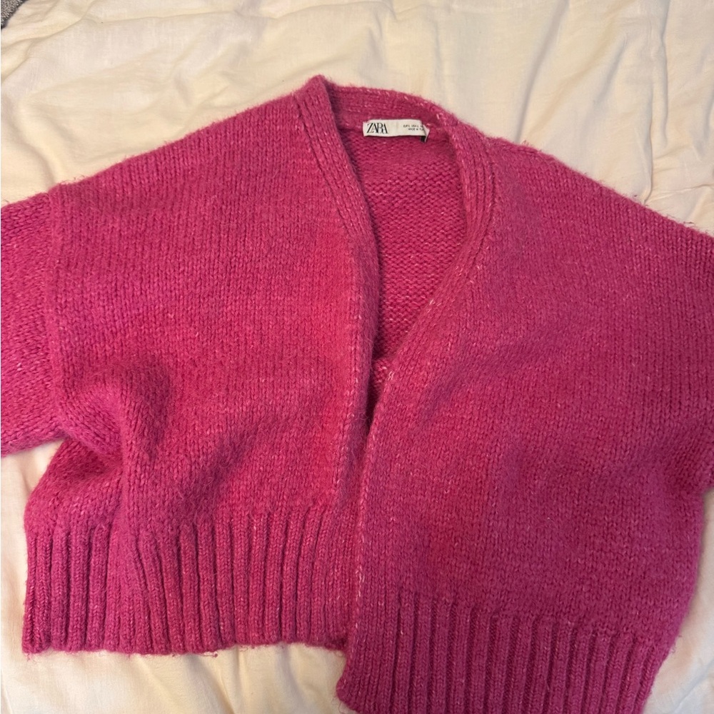 Zara Fuchsia Women's Cardigan